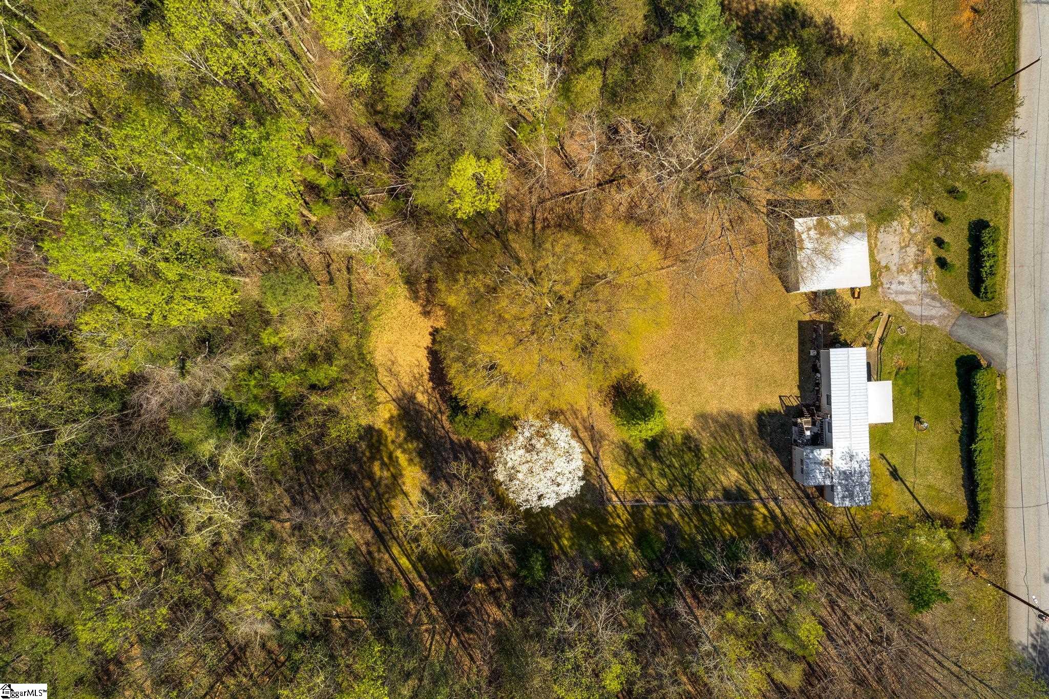 2114 Noe Road Greer, SC 29651 - Photo 7 of 11