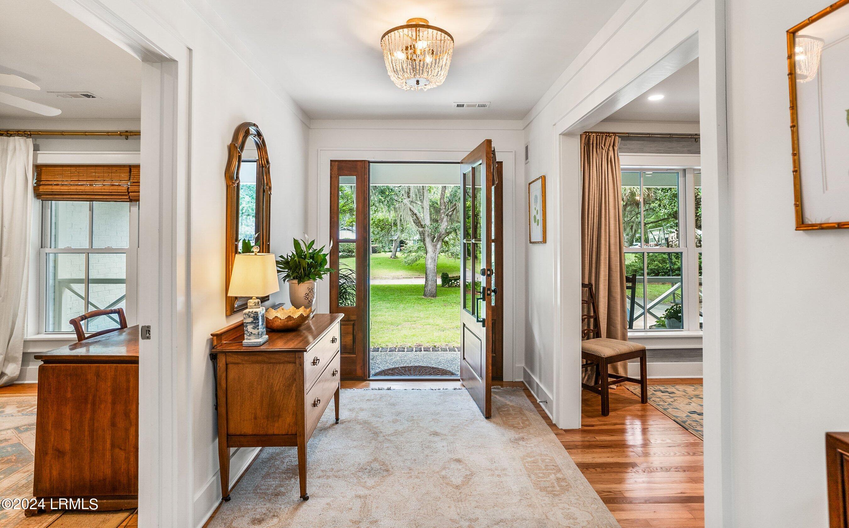 105 Fort Lyttleton Road Beaufort, SC 29902 - Photo 4 of 44 DSC06916-40-1.jpg-SMALL