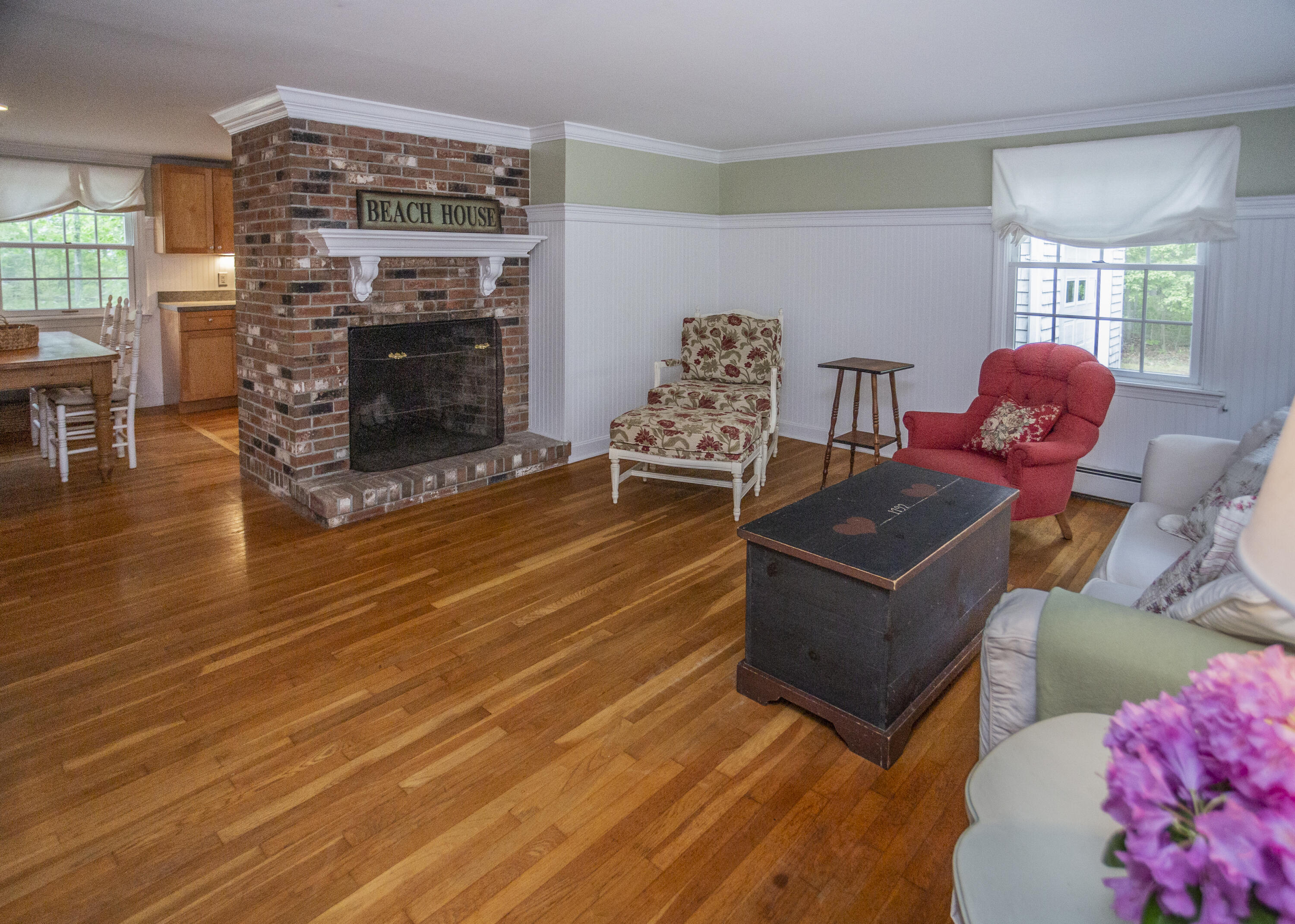 986 Millstone Road Brewster, MA 02631 - Photo 13 of 44 Living Room
