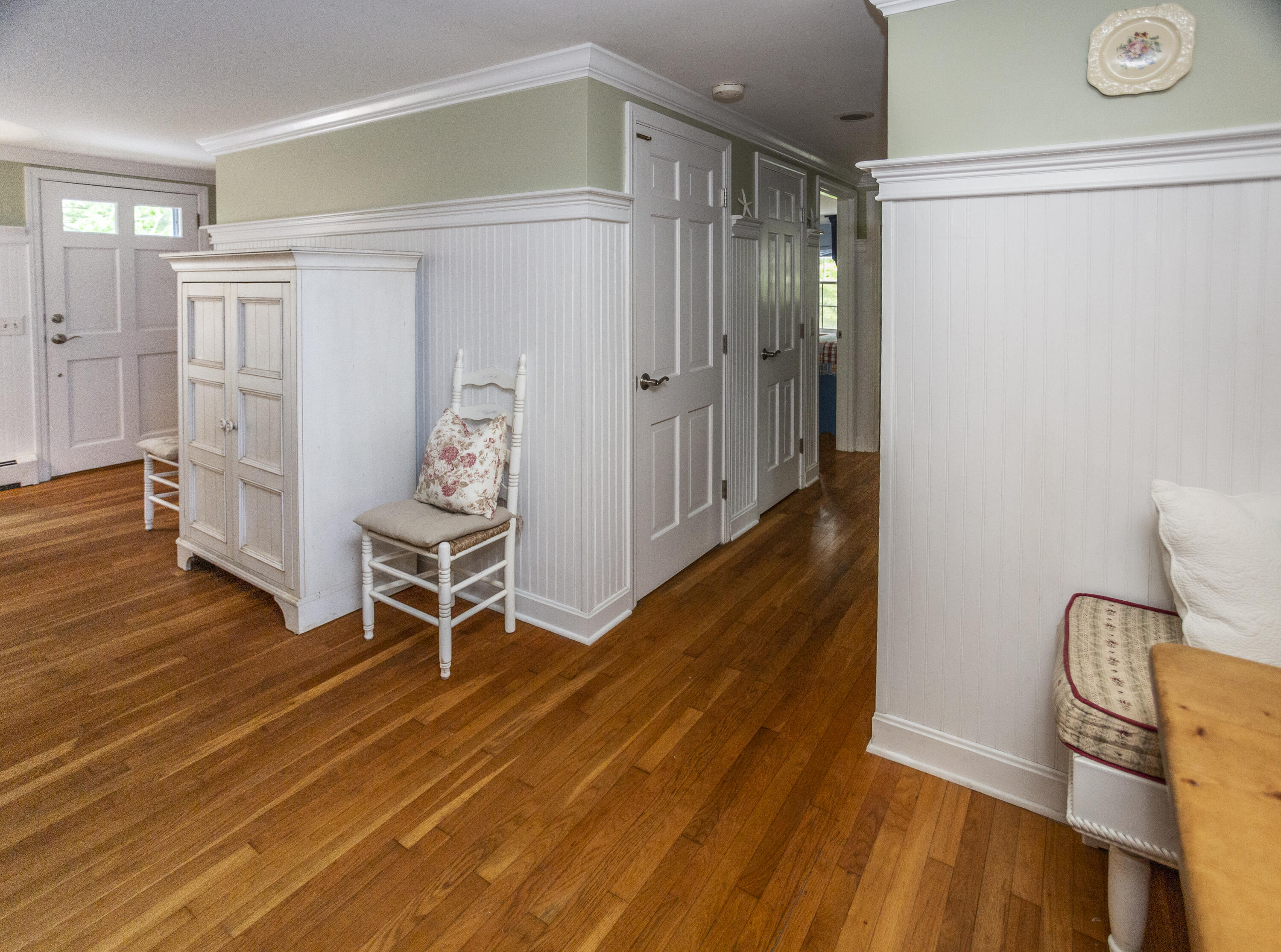 986 Millstone Road Brewster, MA 02631 - Photo 14 of 44 Hallway