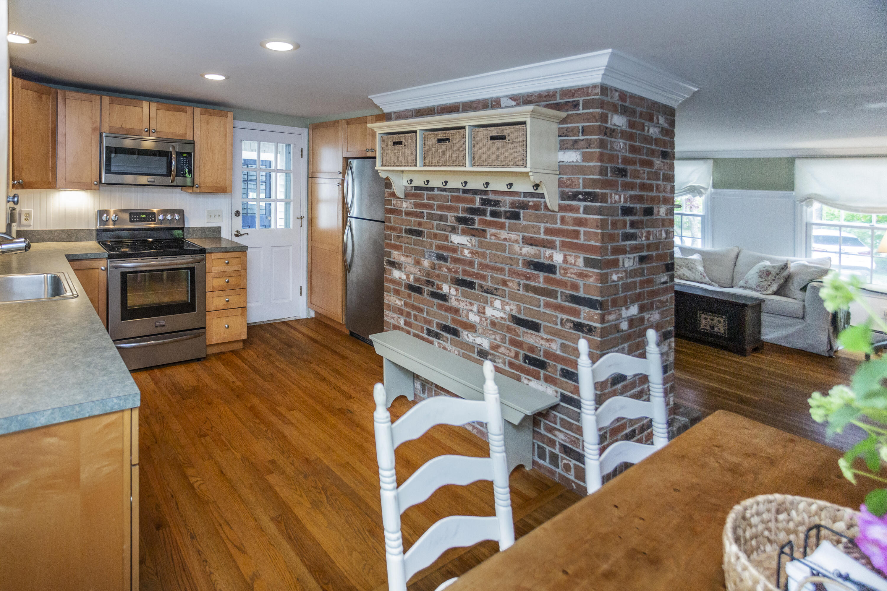 986 Millstone Road Brewster, MA 02631 - Photo 6 of 44 Kitchen