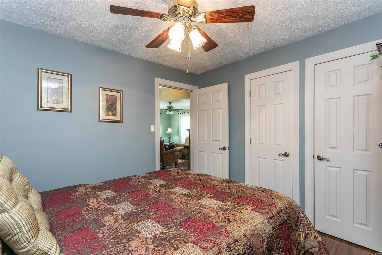 4812 Wanda Road Edwardsville, IL 62025 - Photo 15 of 25 Gallery Image 15