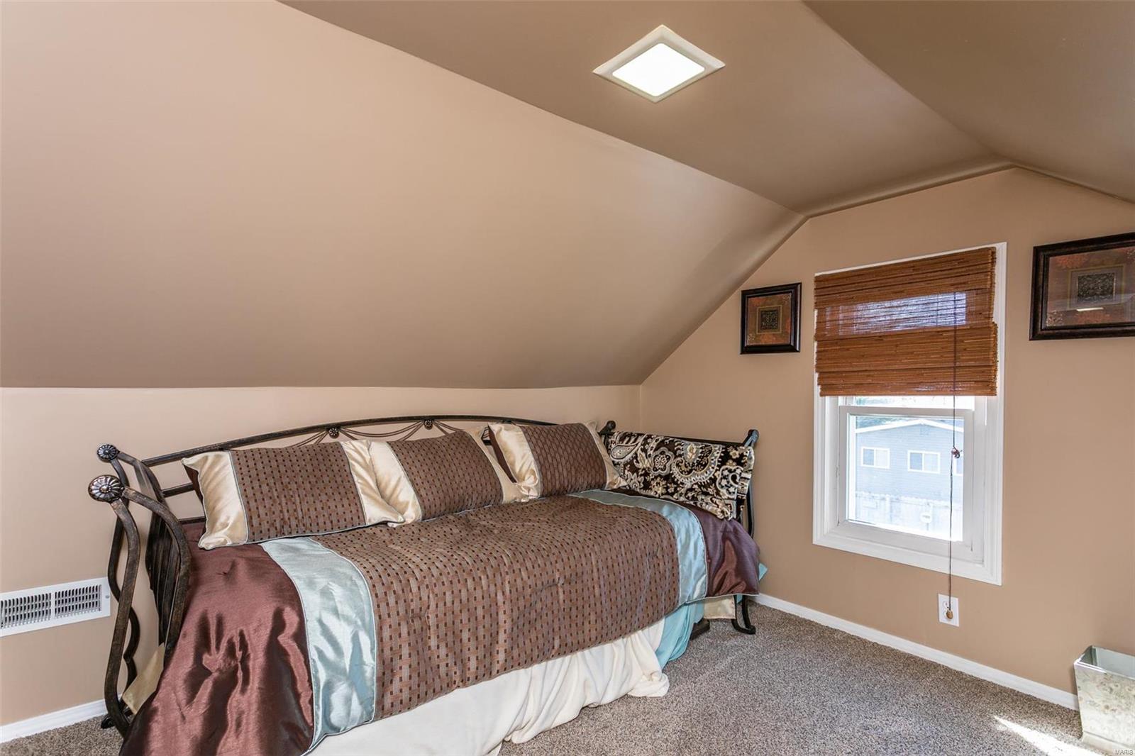 4812 Wanda Road Edwardsville, IL 62025 - Photo 18 of 25 Gallery Image 18