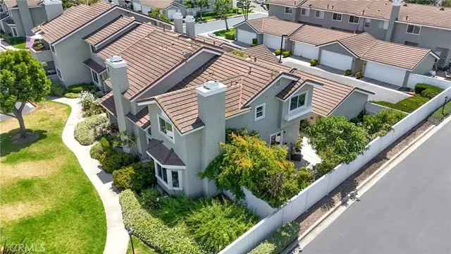 $1,248,800 | 226 Greenmoor, Unit 95, Irvine, CA 92614