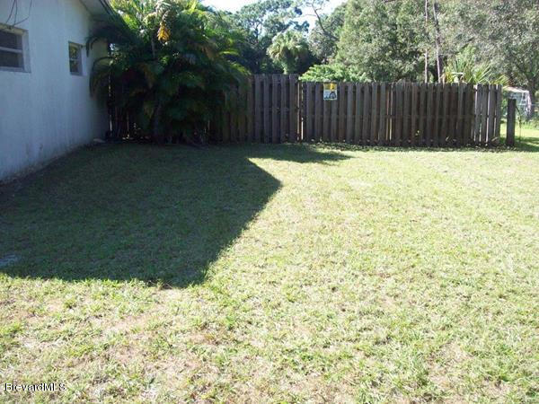 2660 Lakemont Road Melbourne, FL 32934 - Photo 9 of 9 Backyard