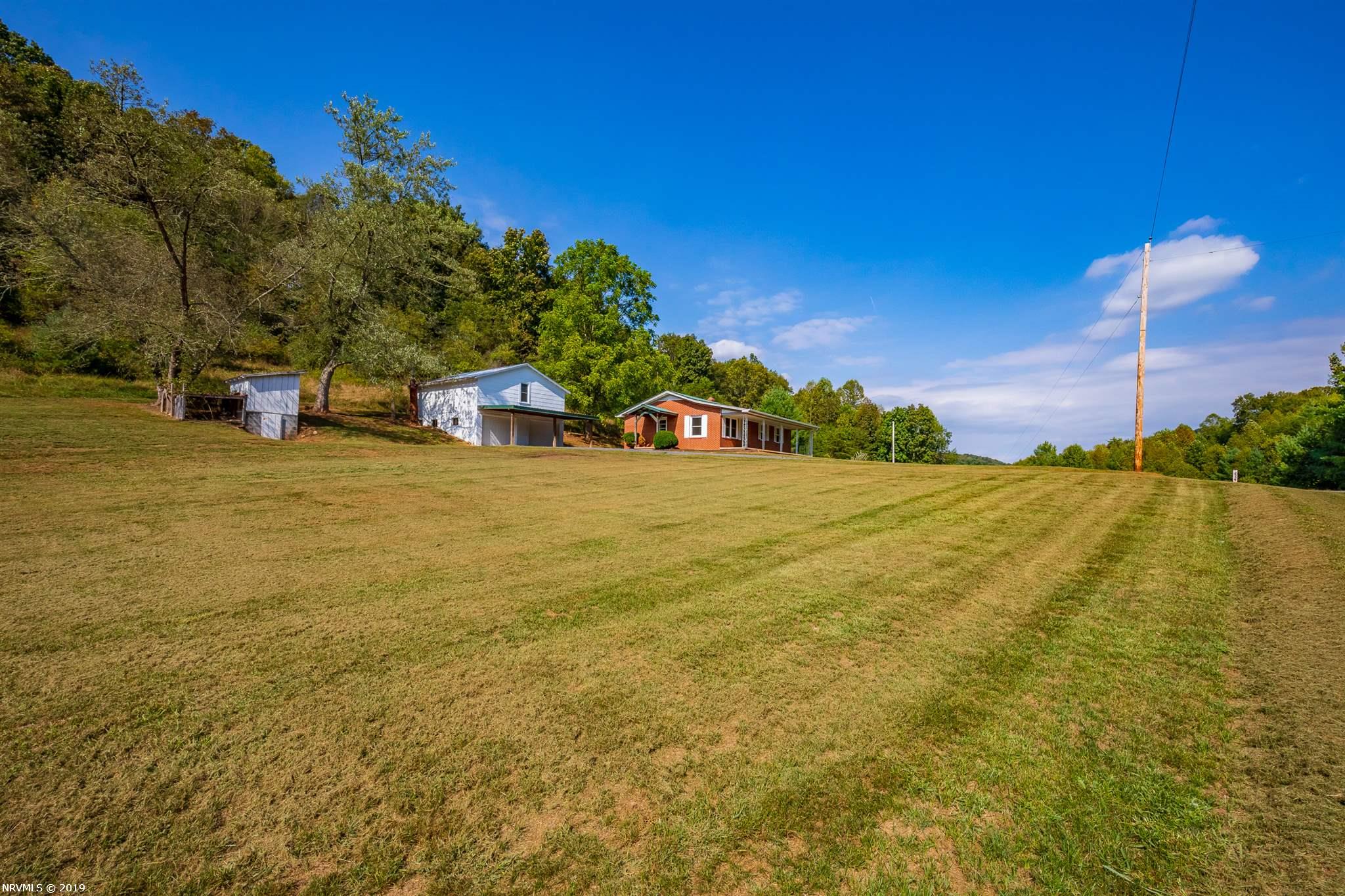 2359 Silver Leaf Road Dugspur, VA 24325 - Photo 68 of 75 Gallery Image 68
