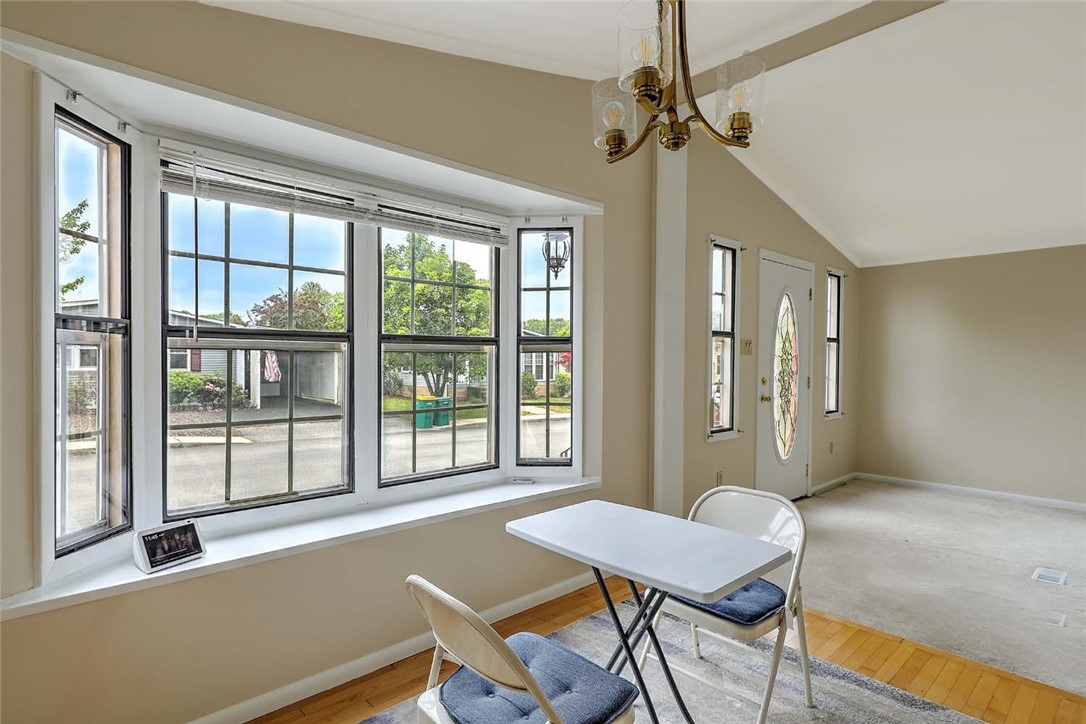 7 Queens Road Attleboro, MA 02703 - Photo 15 of 28