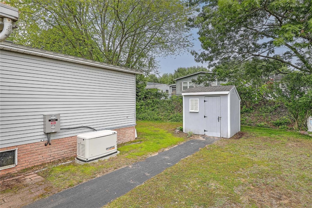 7 Queens Road Attleboro, MA 02703 - Photo 23 of 28