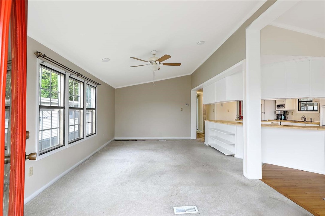 7 Queens Road Attleboro, MA 02703 - Photo 5 of 28