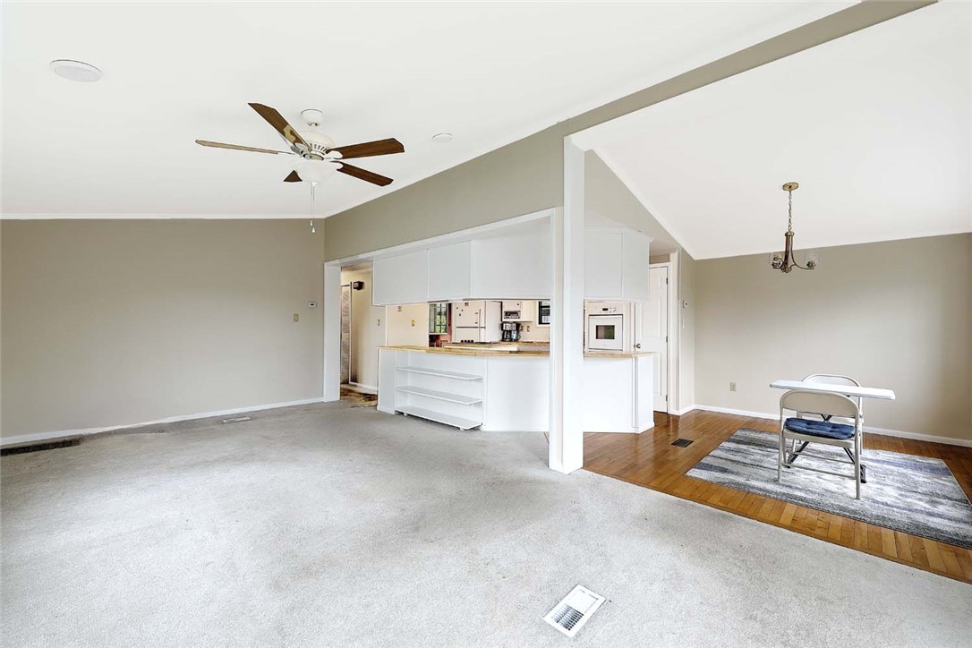 7 Queens Road Attleboro, MA 02703 - Photo 6 of 28