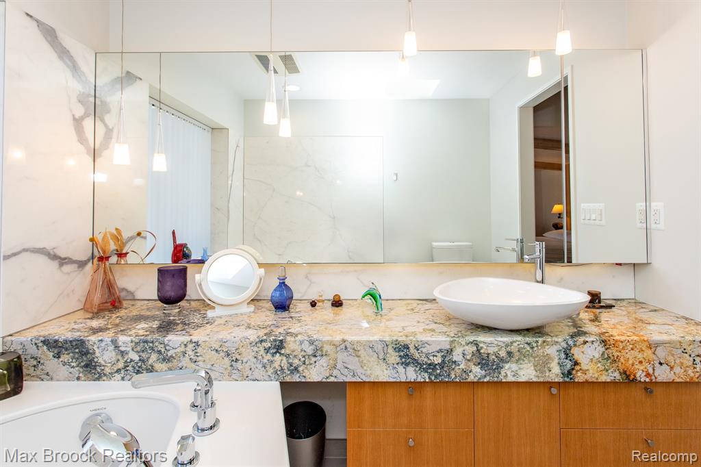 30875 Franklin Road Franklin, MI 48025 - Photo 59 of 86