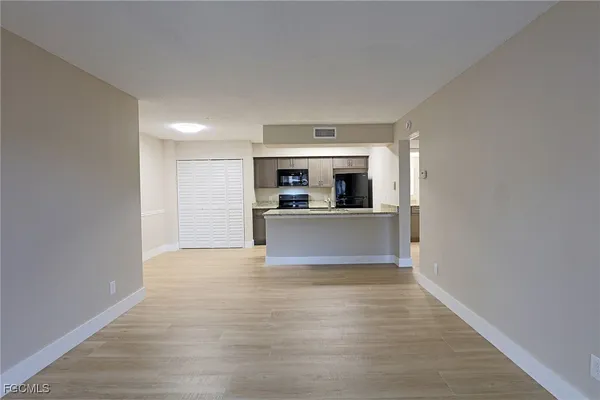 $1,200 | 5329 Summerlin Road, Unit 2903, Fort Myers, FL 33919