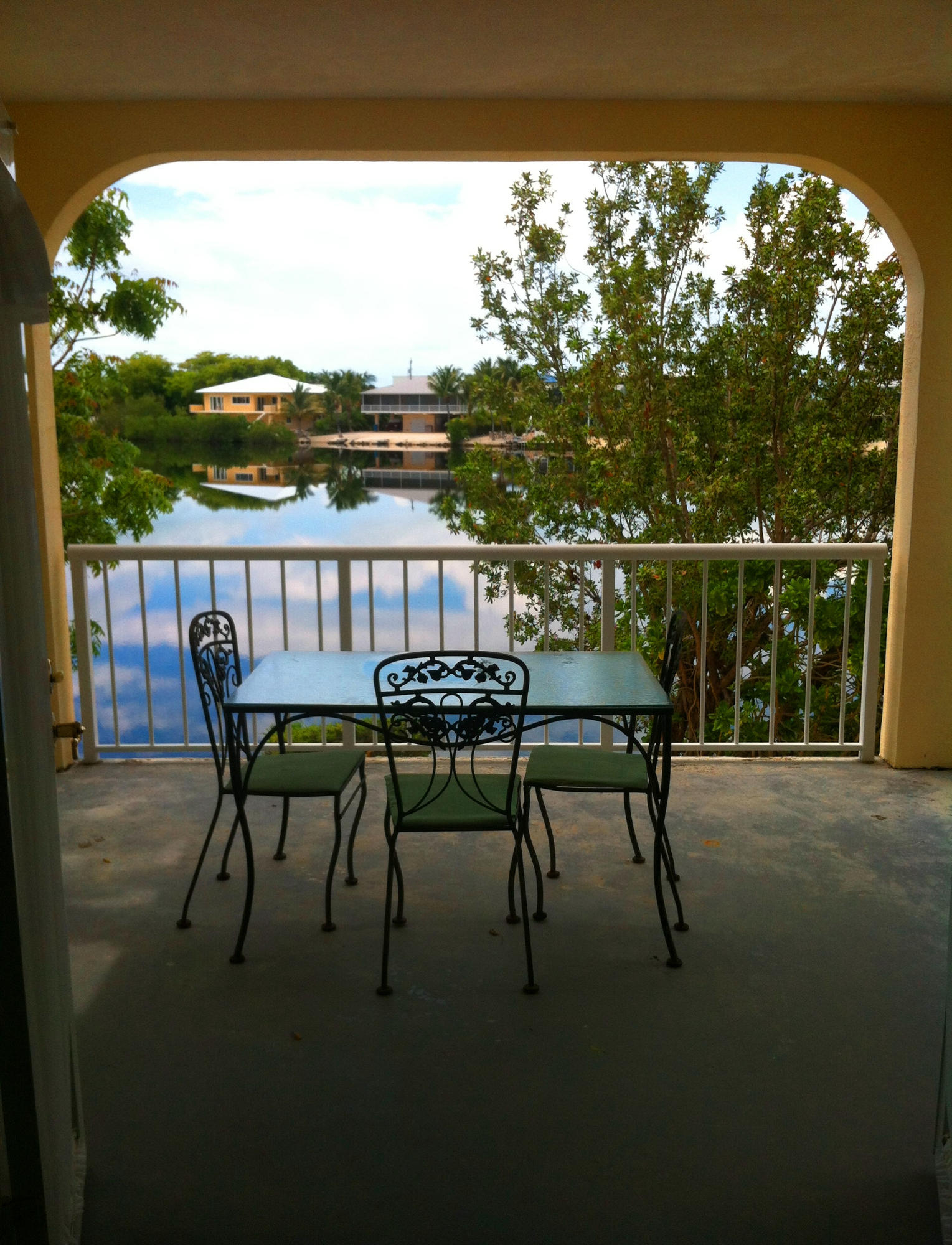 52 Mutiny Place Key Largo, FL 33037 - Photo 20 of 33 Porch Sitting Area off of Master