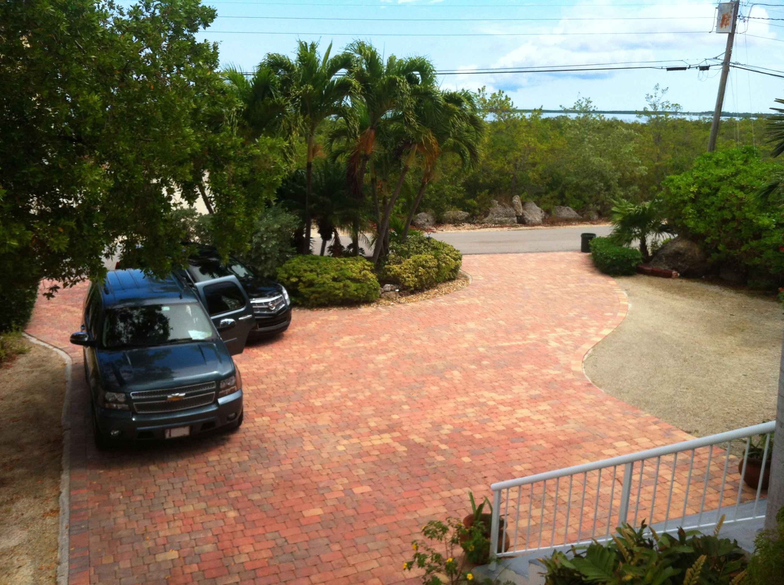52 Mutiny Place Key Largo, FL 33037 - Photo 4 of 33 Front Circle