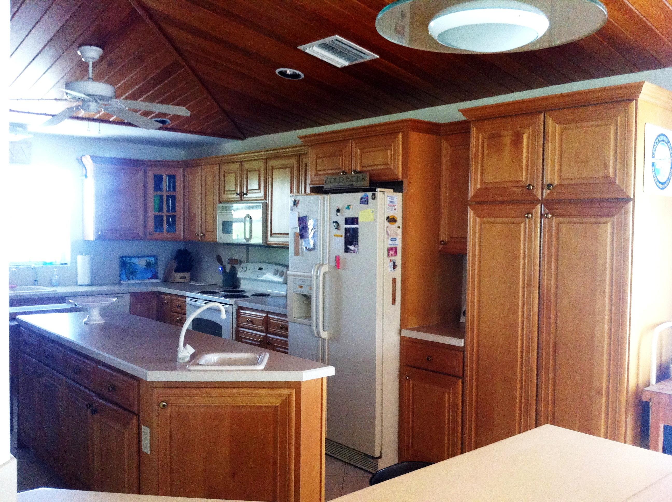 52 Mutiny Place Key Largo, FL 33037 - Photo 10 of 33 Kitchen View 2