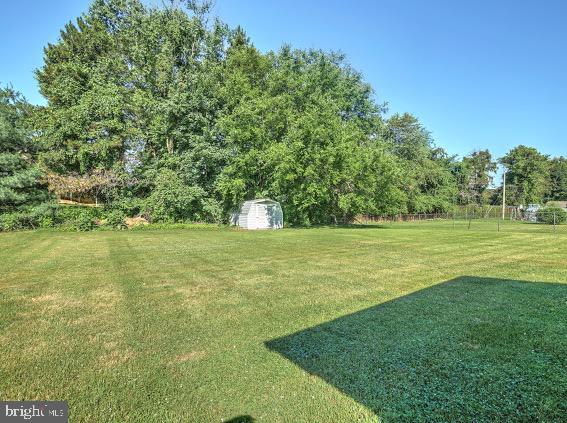 2190 Teslin Road York, PA 17404 - Photo 6 of 26