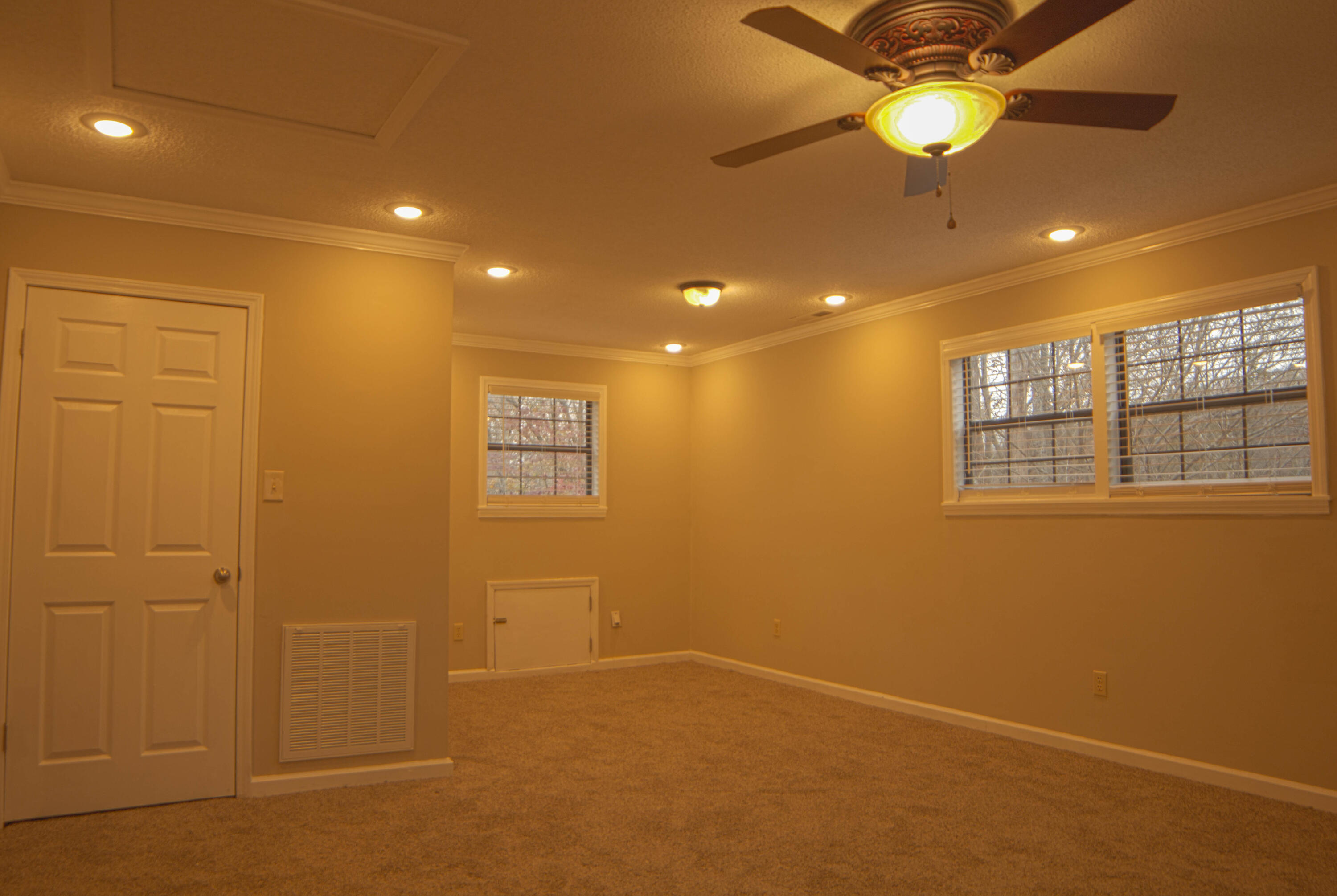 555 Durham Road Trenton, GA 30752 - Photo 56 of 85 upstairs den