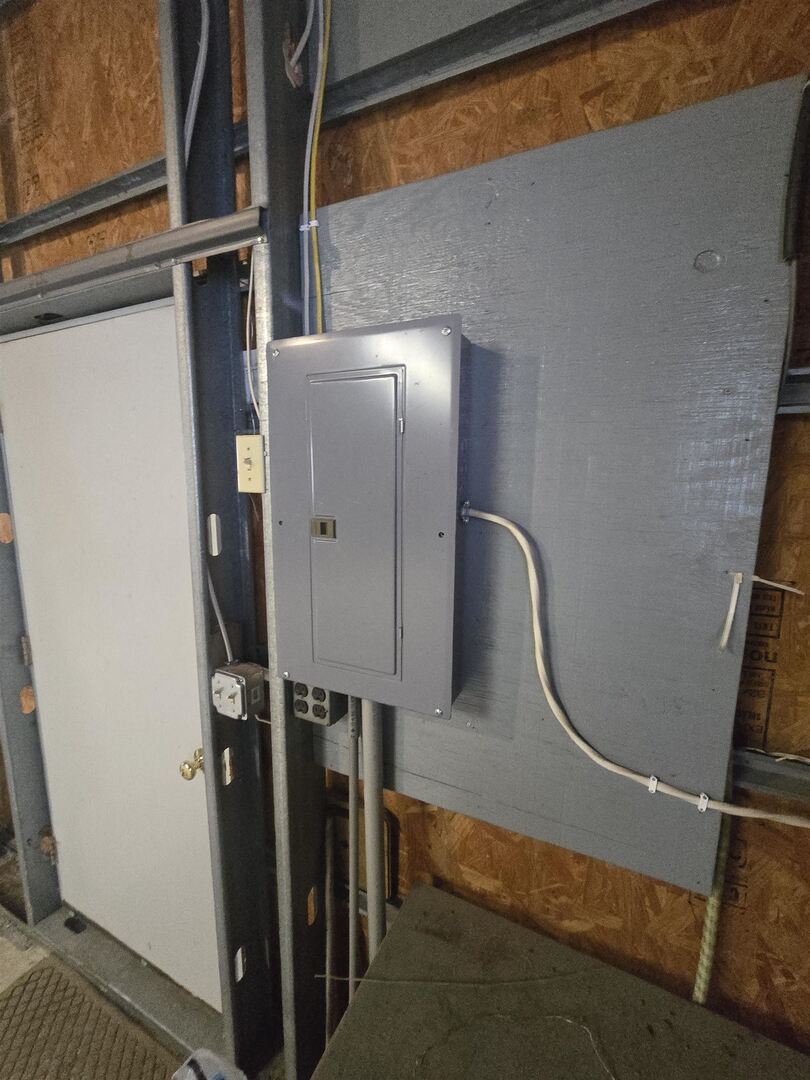 12719 Garden Plain Road Morrison, IL 61270 - Photo 69 of 85 a close view of sliding door