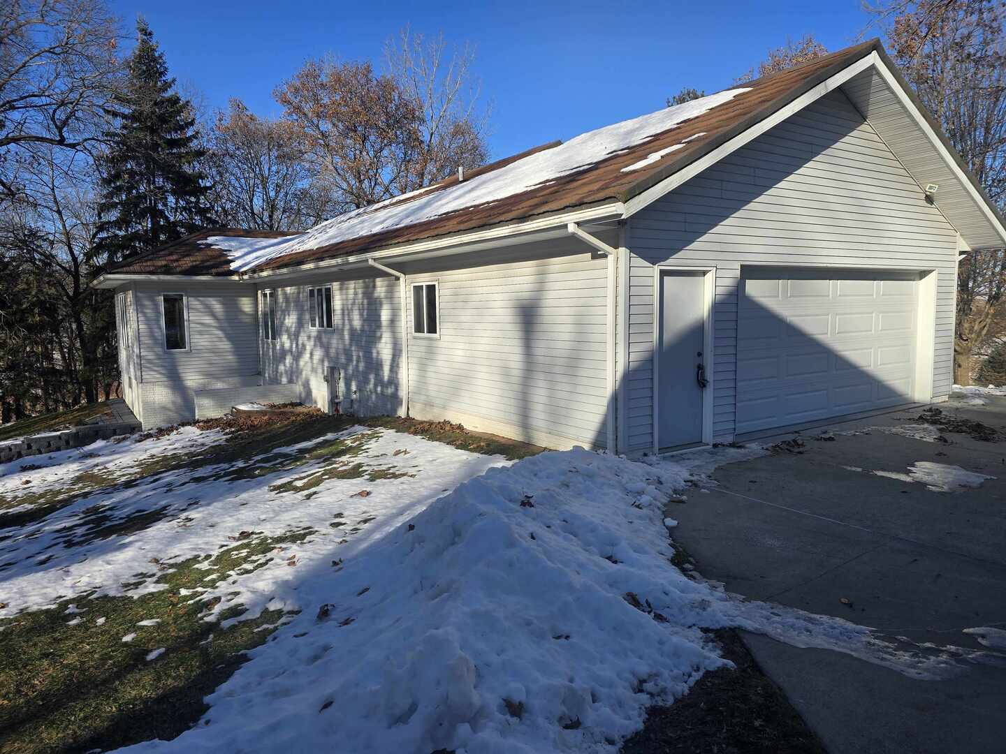 12719 Garden Plain Road Morrison, IL 61270 - Photo 7 of 85 a view of a house with a yard