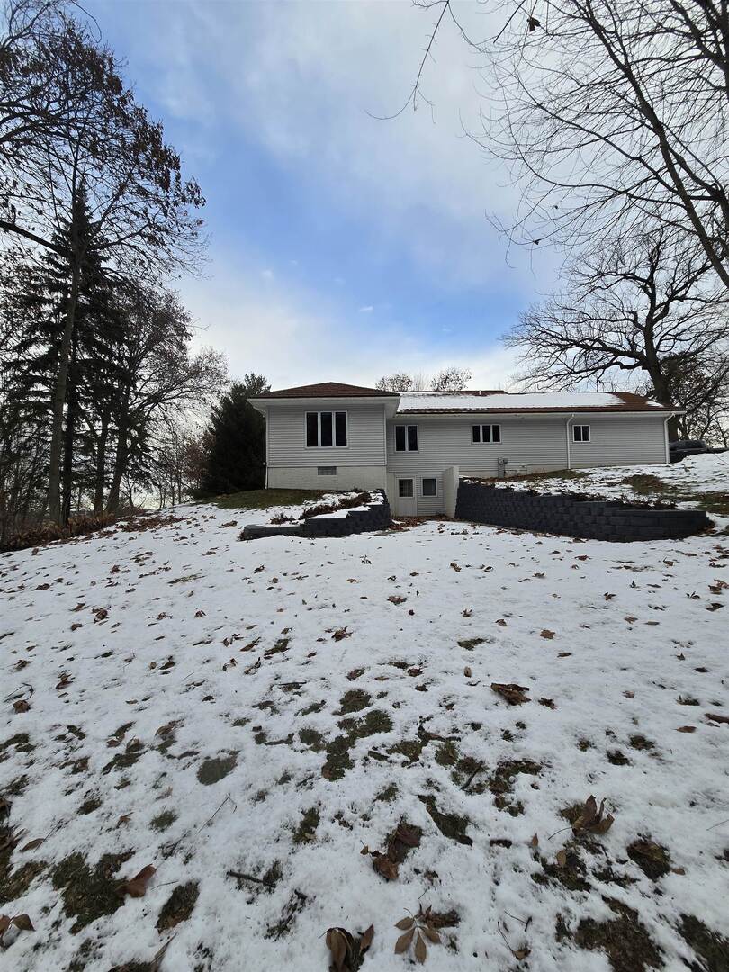 12719 Garden Plain Road Morrison, IL 61270 - Photo 10 of 85