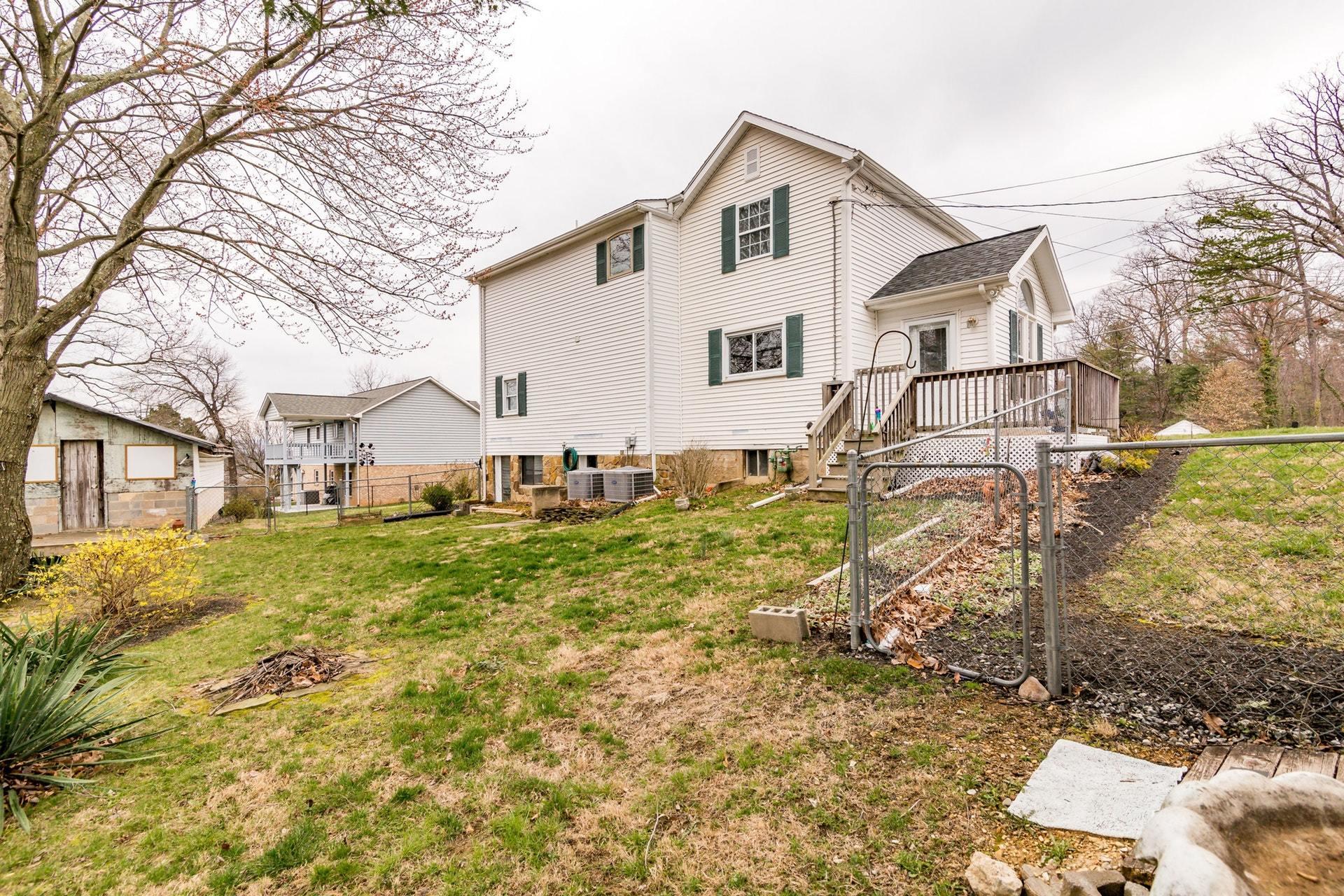 1746 Green Ridge Road Salem, VA 24153 - Photo 33 of 39 033-264151-30-1746 Green Ridge Rd-0243_6