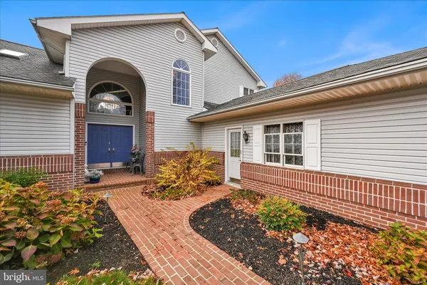 $489,000 | 725 Brookside Lane, Lebanon, PA 17042