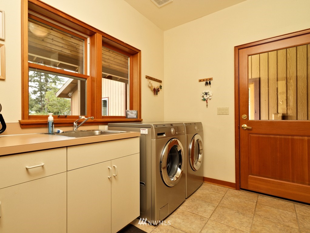 292 East Vineyard Crest Road Grapeview, WA 98546 - Photo 22 of 24 Gallery Image 22