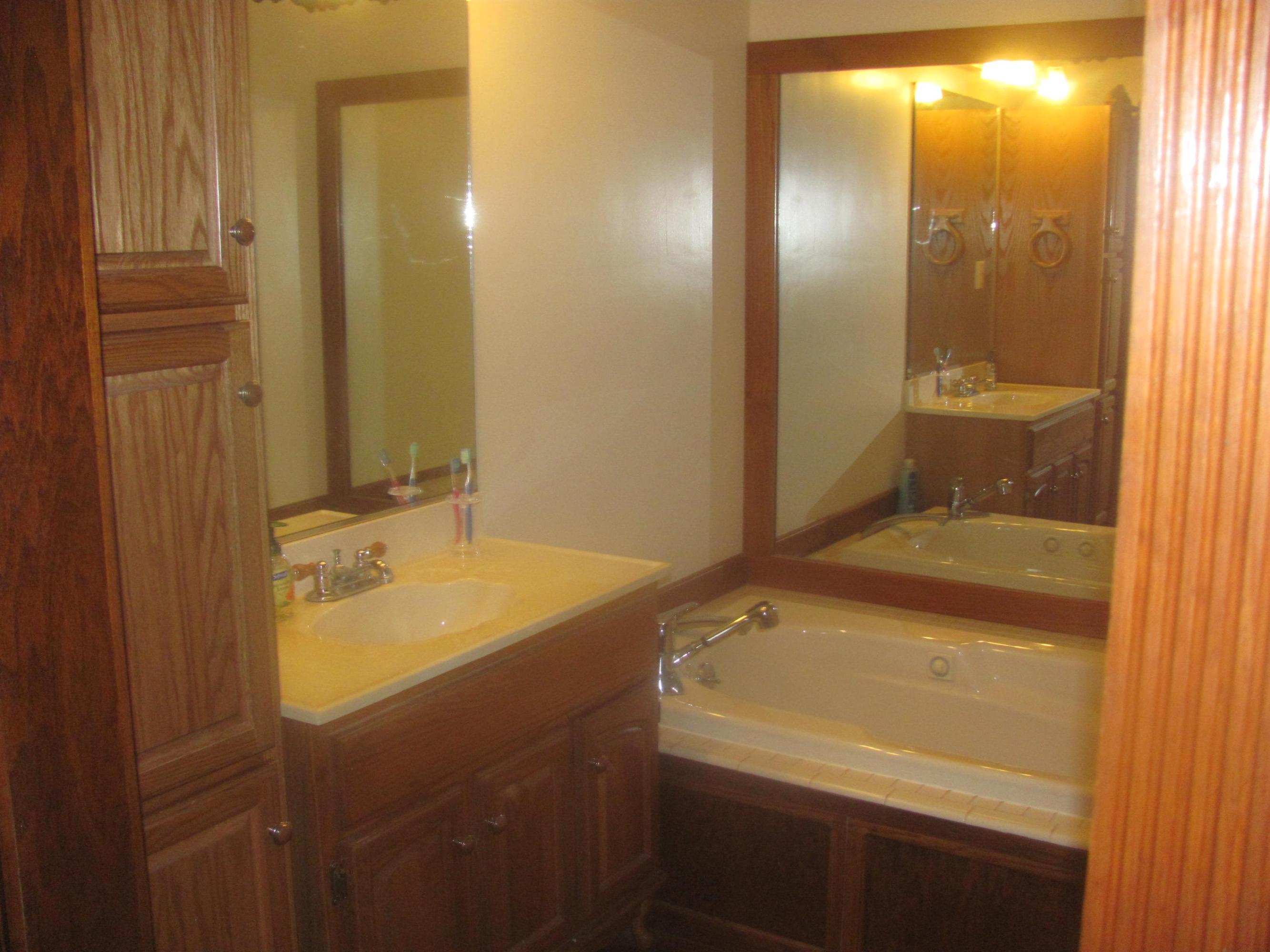 3760 Devine Road Fort Pierce, FL 34981 - Photo 7 of 21 007 Master Bath