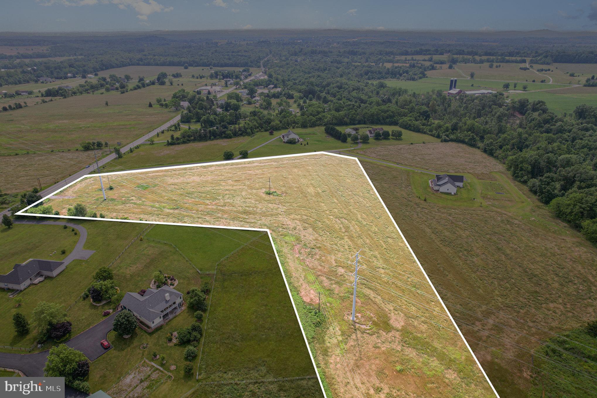 2170 Chambersburg Road Gettysburg, PA 17325 - Photo 4 of 17 a view of a swimming pool with a yard