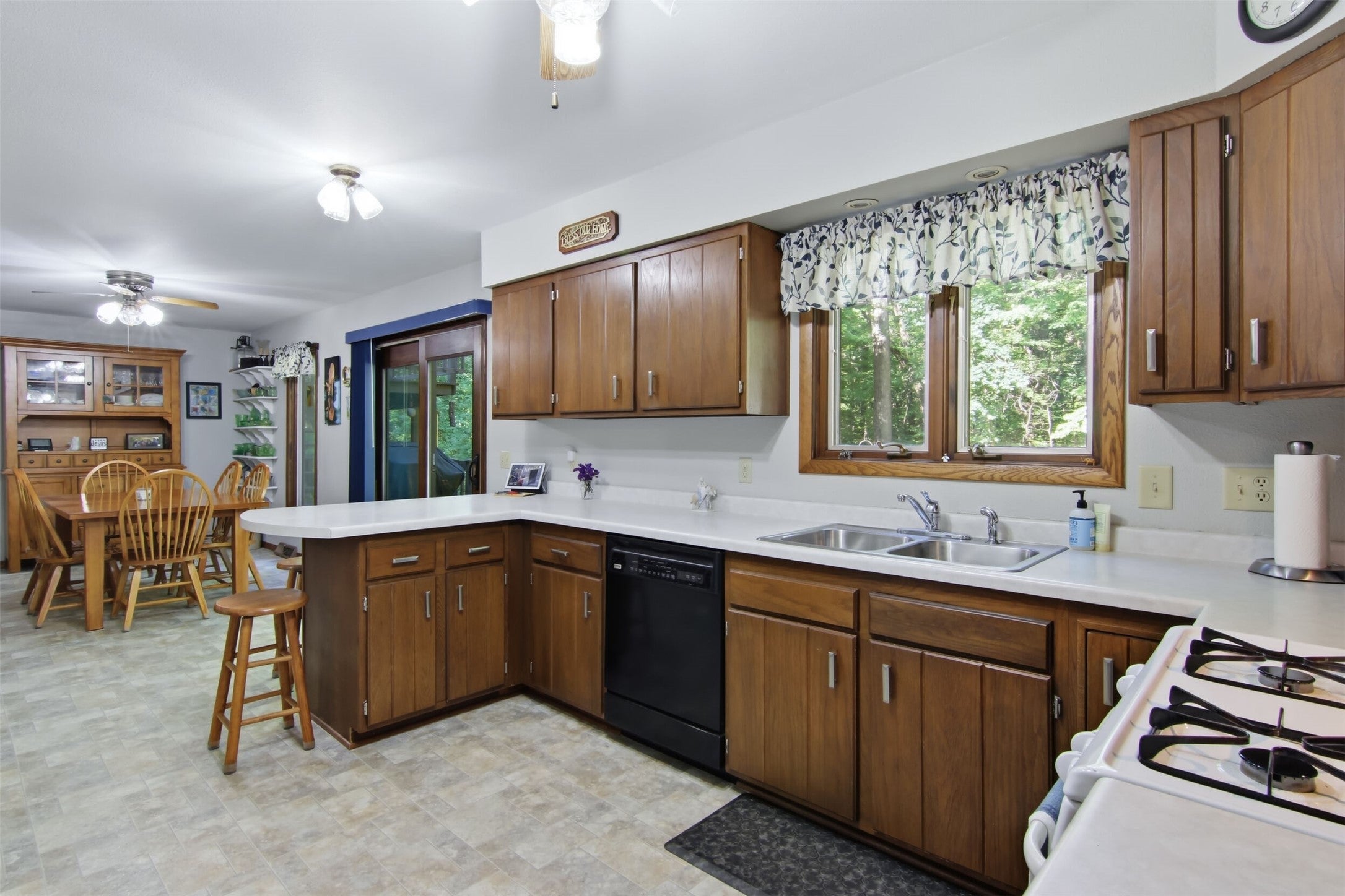 W2610 Rim Rock Road Eau Claire, WI 54701 - Photo 26 of 59 Gallery Image 26