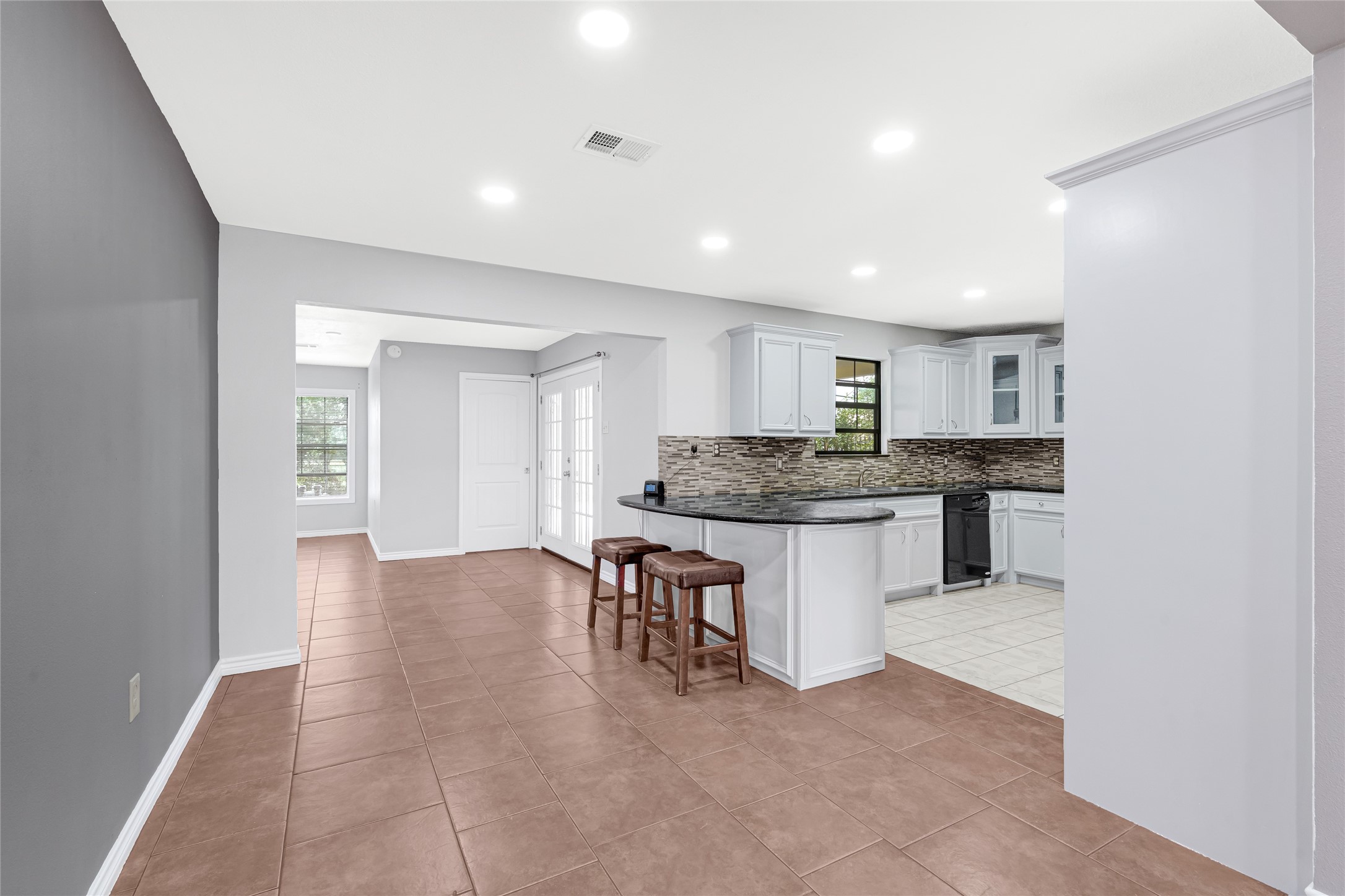 710 Woodhue Street Channelview, TX 77530 - Photo 6 of 26