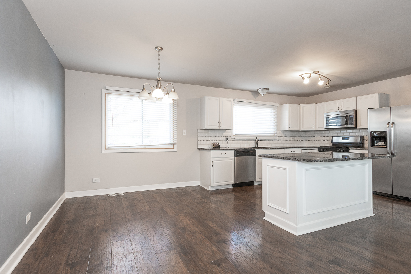 110 Pheasant Road Matteson, IL 60443 - Photo 6 of 20