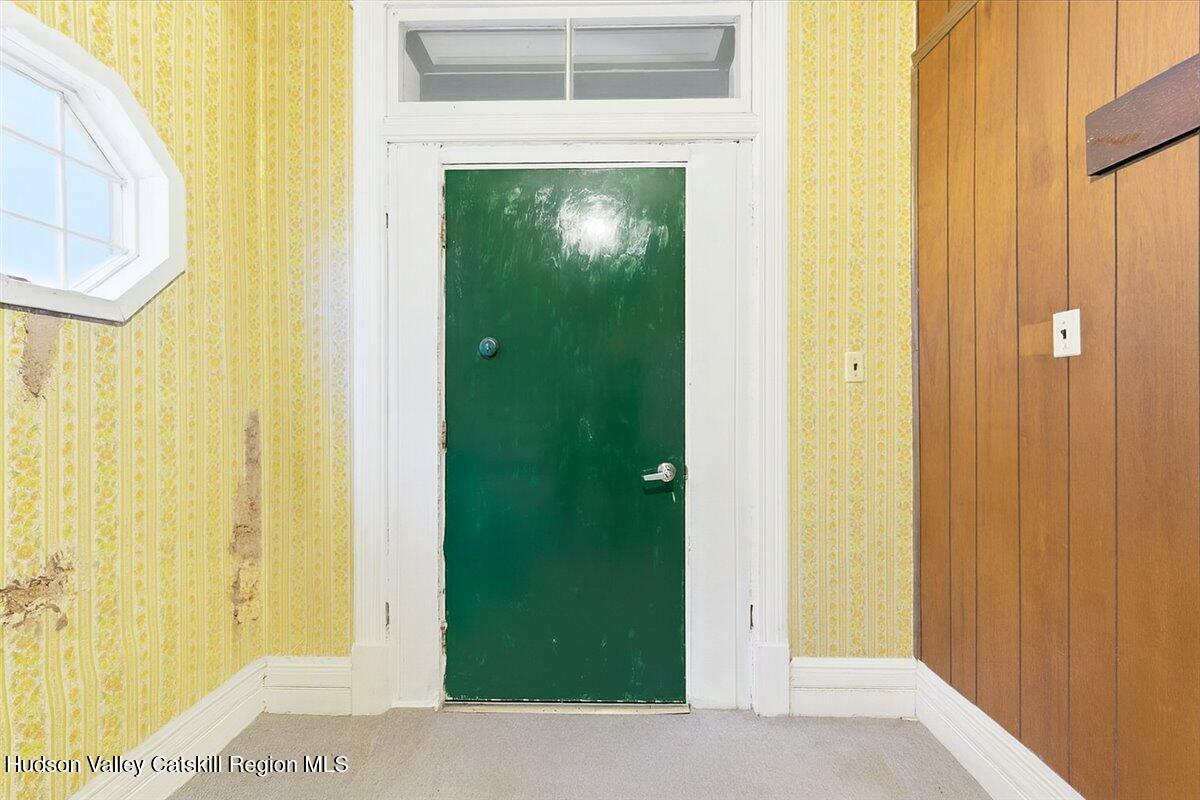 37 Summit Avenue Catskill, NY 12414 - Photo 22 of 43 22-12 AI Decluttered