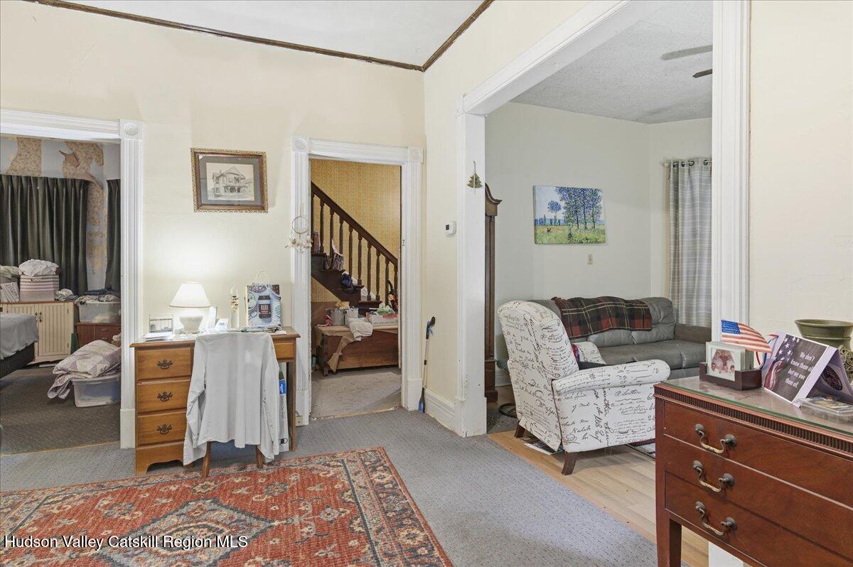 37 Summit Avenue Catskill, NY 12414 - Photo 9 of 43 09-5