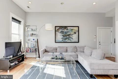 $549,000 | 1240 4th Street Northwest, Unit 200, Washington, DC 20001