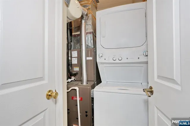 $2,999 | 1141 Hyde Park Court, Unit 1141, Mahwah, NJ 07430