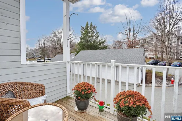 $2,999 | 1141 Hyde Park Court, Unit 1141, Mahwah, NJ 07430