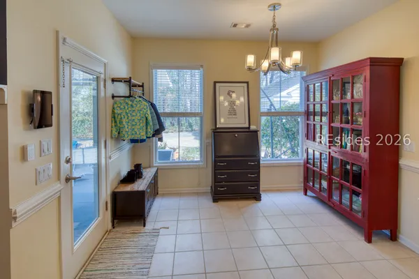 $570,000 | 9 Ashley Crossing Drive, Bluffton, SC 29910