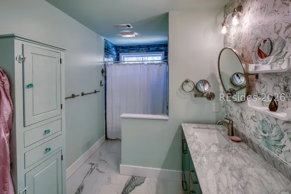 $570,000 | 9 Ashley Crossing Drive, Bluffton, SC 29910