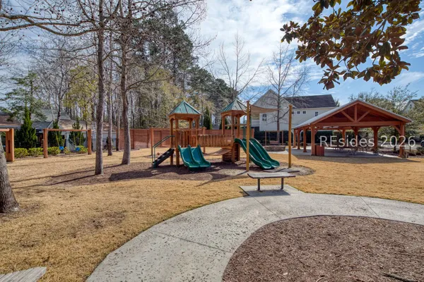 $570,000 | 9 Ashley Crossing Drive, Bluffton, SC 29910