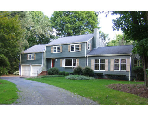 17 Winthrop Road Wayland, MA 01778 - Photo 1 of 15