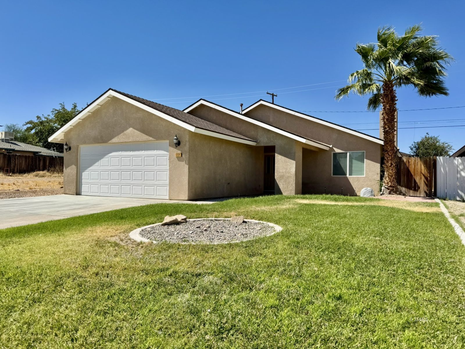1221 Mayo Street Ridgecrest, CA 93555 - Photo 1 of 26 Gallery Image 1