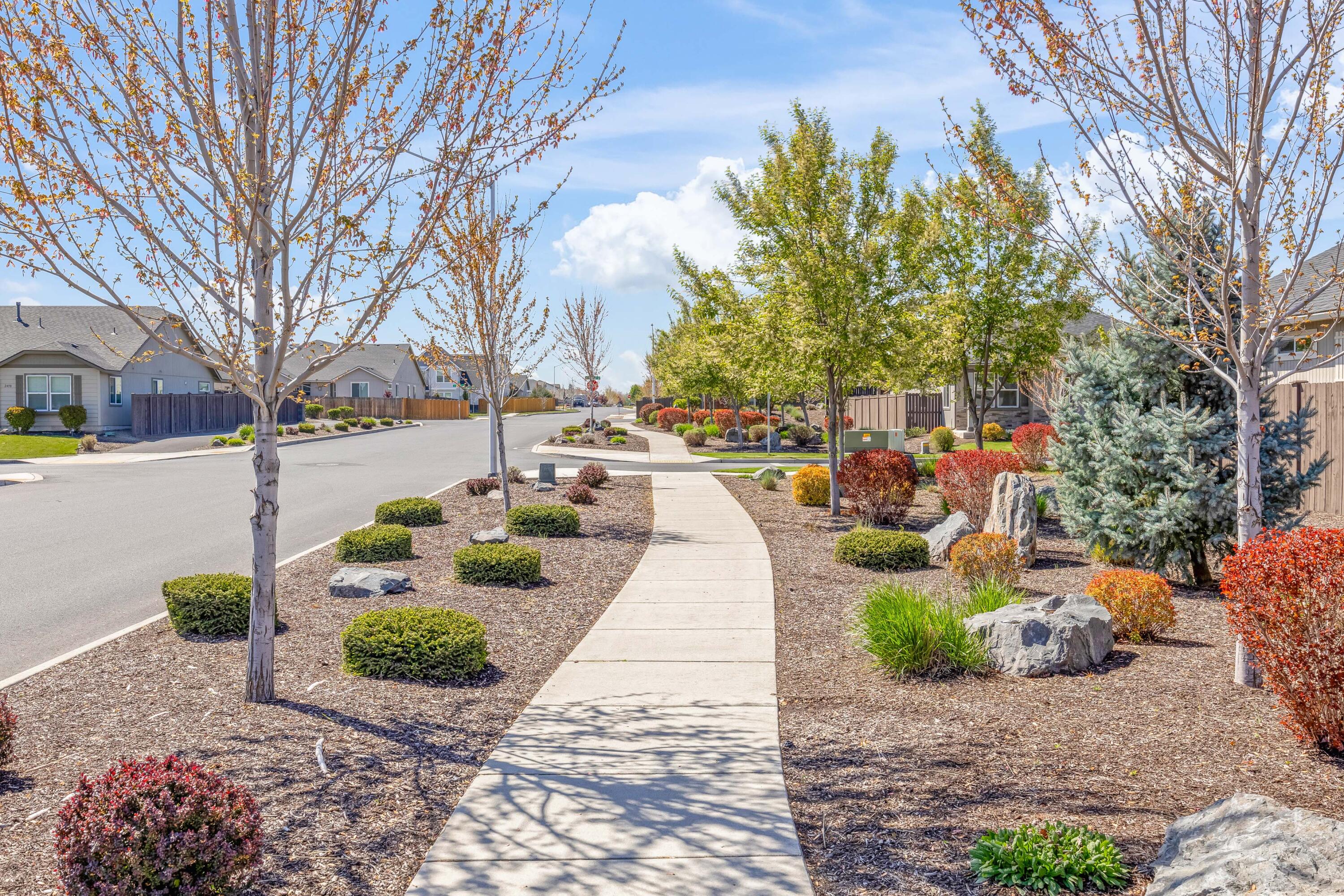 2510 Northwest Hemlock Way Redmond, OR 97756 - Photo 28 of 32 a street view with sitting space