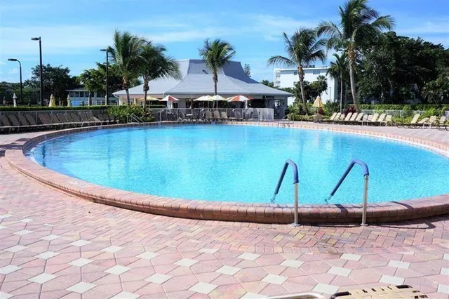 $1,580 | 4 Ventnor Drive, Unit 4, Deerfield Beach, FL 33442