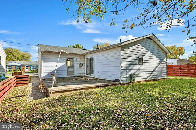 $300,000 | 621 Butler Avenue, Winchester, VA 22601