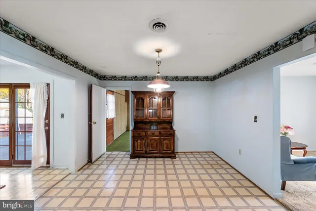 $300,000 | 621 Butler Avenue, Winchester, VA 22601