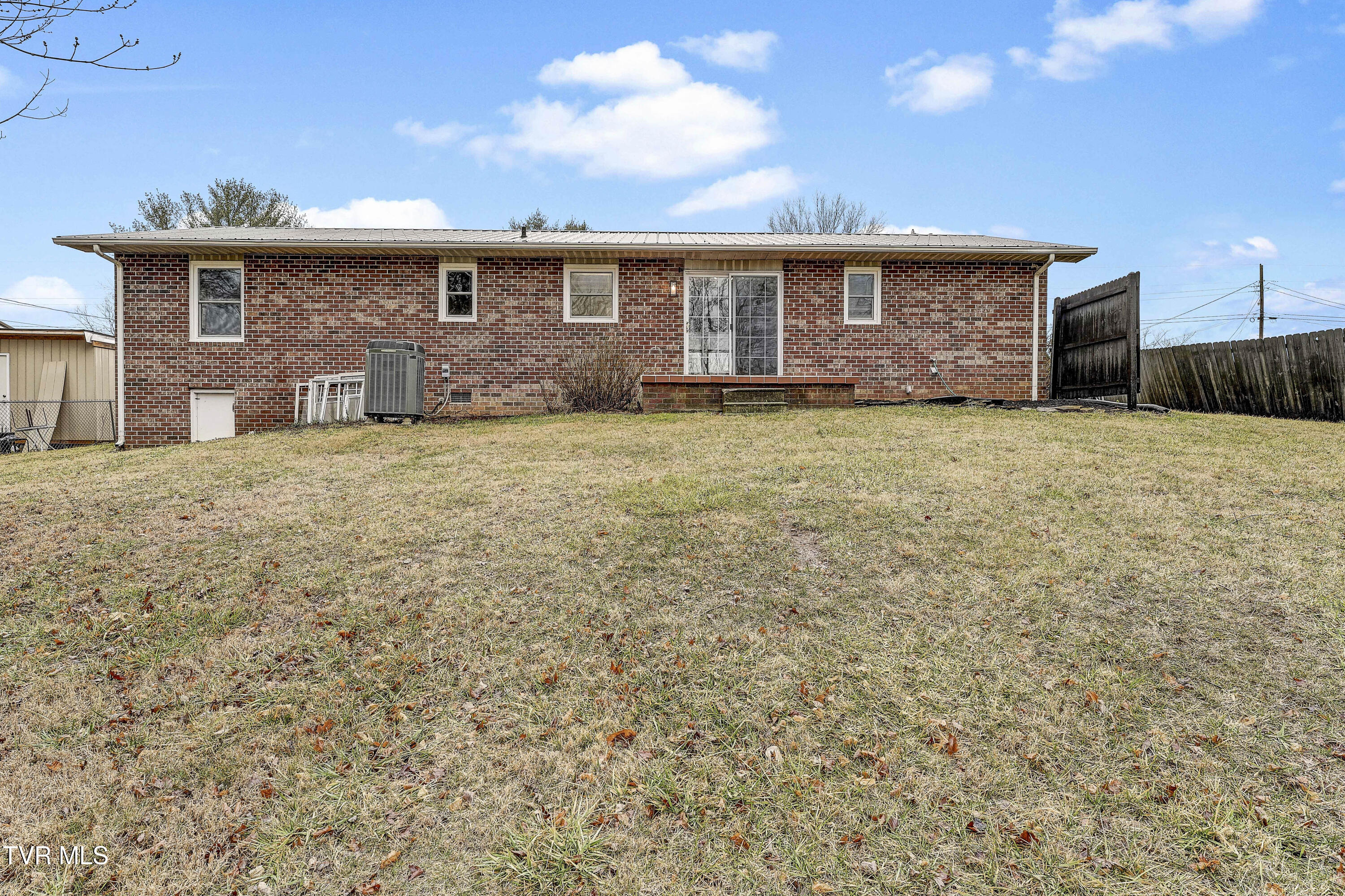 115 Oak Timbers Road Telford, TN 37690 - Photo 25 of 26 Oak-EXTERIOR-3