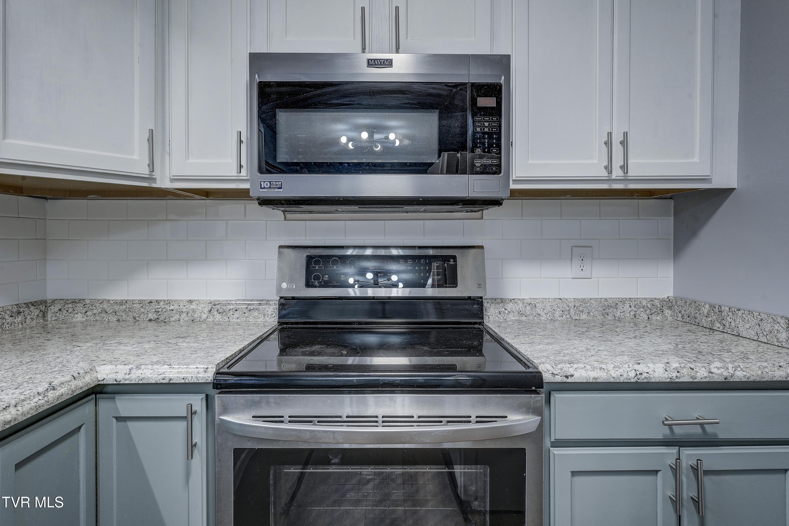 115 Oak Timbers Road Telford, TN 37690 - Photo 9 of 26 Oak-INTERIOR-7