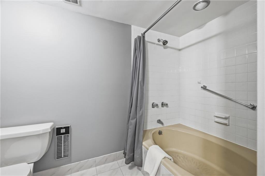 1500 Cochran Road, Unit 703 Pittsburgh, PA 15243 - Photo 22 of 29