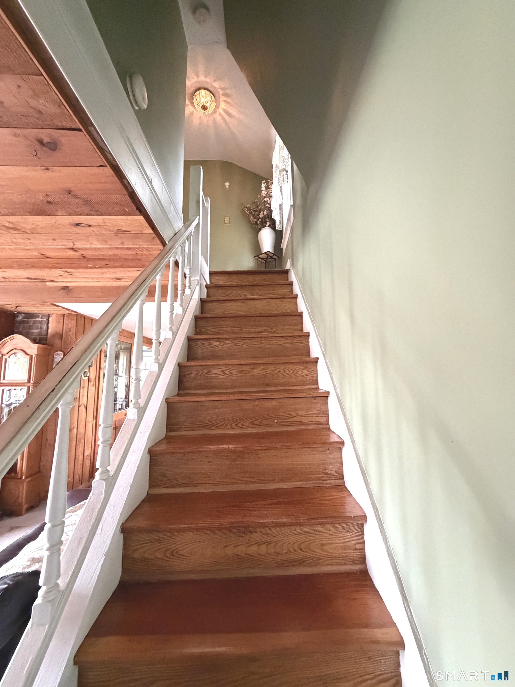 33 Chestnut Grove Road Watertown, CT 06795 - Photo 19 of 31